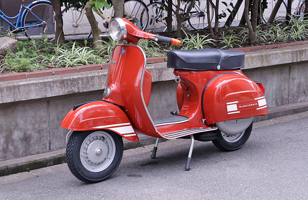 入庫速報 Vespa Rally200 – BENE